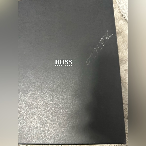 Hugo Boss Men’s Pebbled Leather Modern Zip Chelsea Boot (003) - Picture 10 of 11